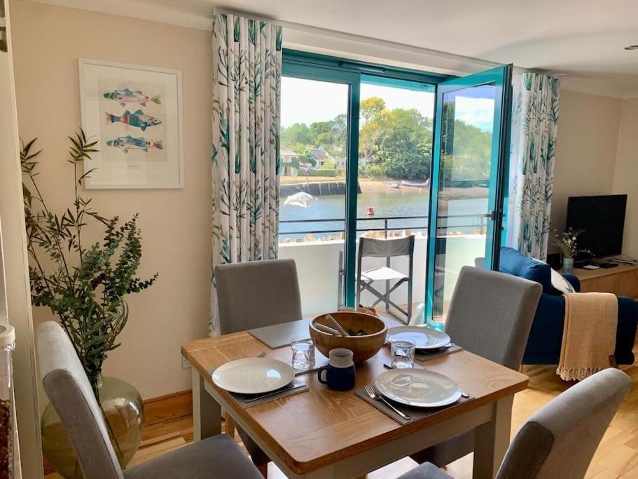 킹스브리지 Crabshell Quay Waterfront Living In Kingsbridge 아파트 외부 사진