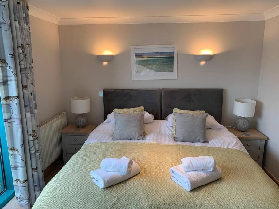 킹스브리지 Crabshell Quay Waterfront Living In Kingsbridge 아파트 외부 사진
